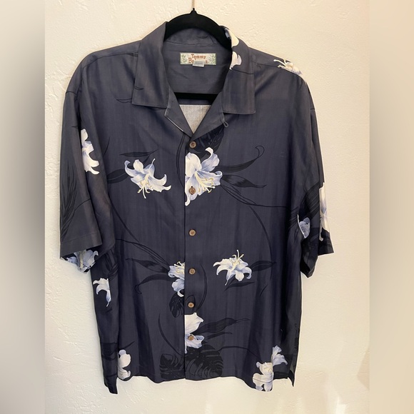 Tommy Bahama Floral Button Down Shirt Short Sleeve Camp Shirt - Picture 1 of 13